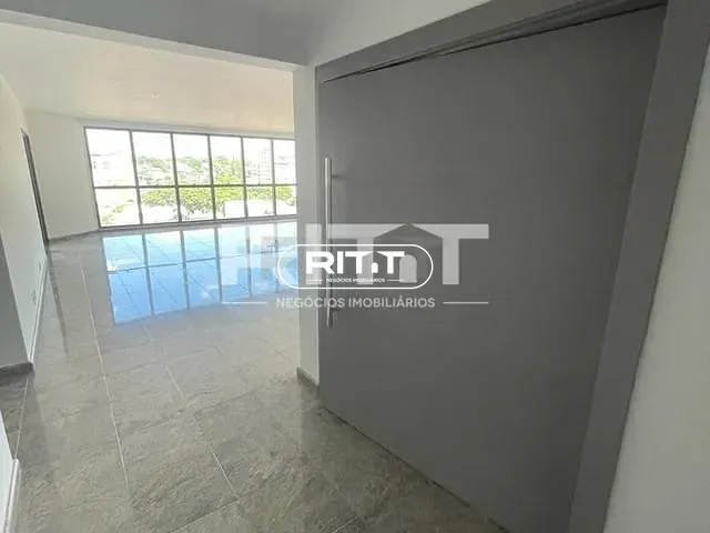 Apartamento com 569m² 4 quartos e 2 banheiros, à venda, no bairro Cambuí em Campinas
