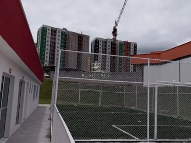 Apartamento 2 quartos e 2 banheiros, à venda, no bairro Três Poços em Volta Redonda