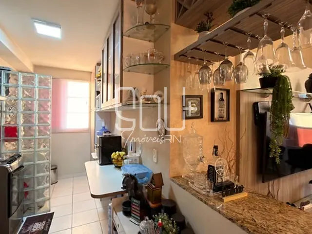 Apartamento 2 quartos e 1 banheiro, à venda, no bairro Nova Parnamirim em Parnamirim