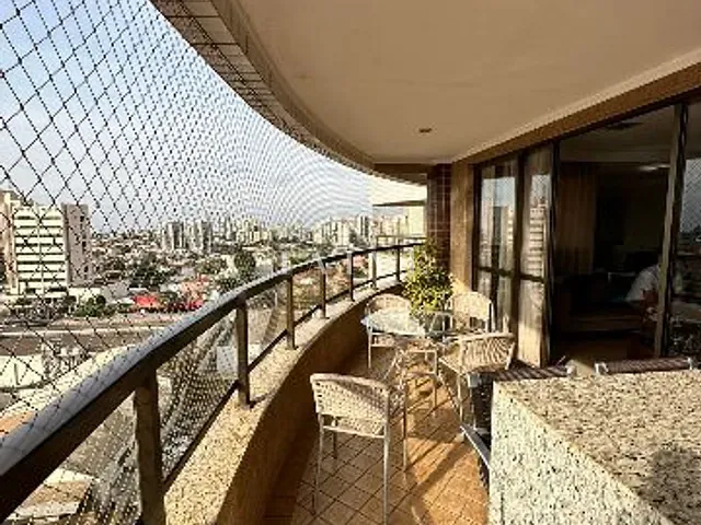 Apartamento com 300m² 4 quartos e 4 banheiros, à venda, no bairro Judith em Londrina