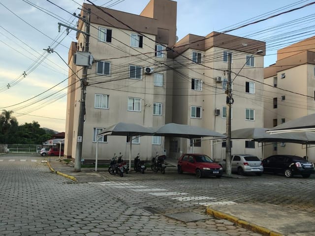 Apartamento 2 quartos e 1 banheiro, à venda, no bairro Murta em Itajaí