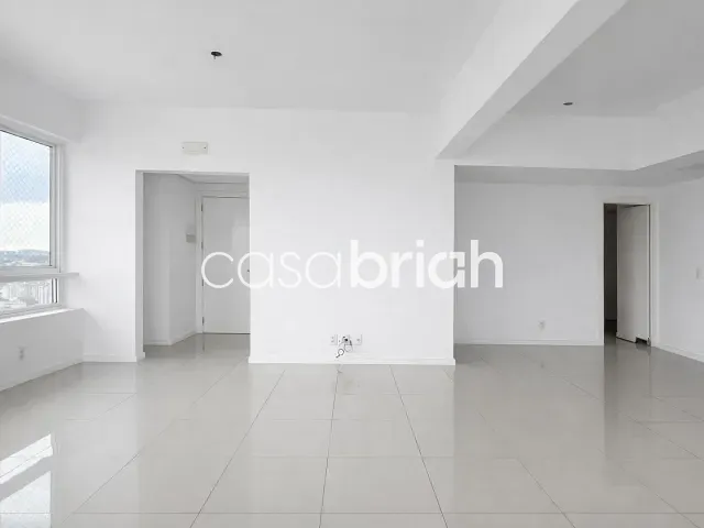 Apartamento 3 quartos e 5 banheiros, à venda, no bairro Boa Vista em Novo Hamburgo