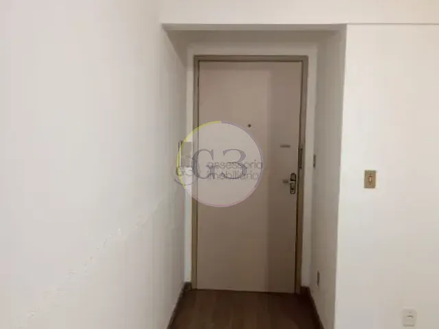 Apartamento 1 quarto e 1 banheiro, para alugar, no bairro Centro em Pelotas
