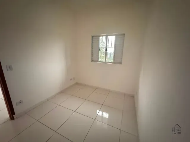 Apartamento 2 quartos e 1 banheiro, para alugar, no bairro Jardim Leonor em Cotia