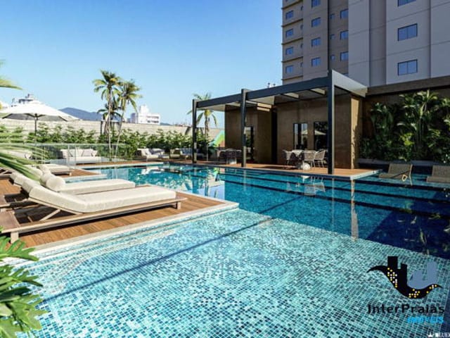 Apartamento à venda, no bairro Meia Praia em Itapema