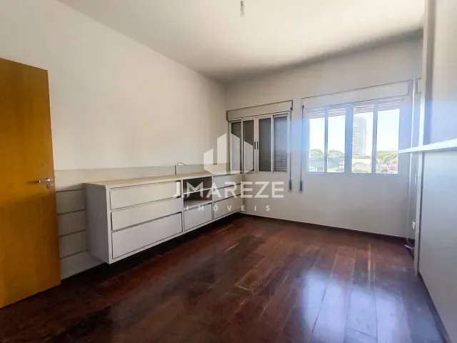 Apartamento 3 quartos e 2 banheiros, à venda, no bairro Centro em Apucarana