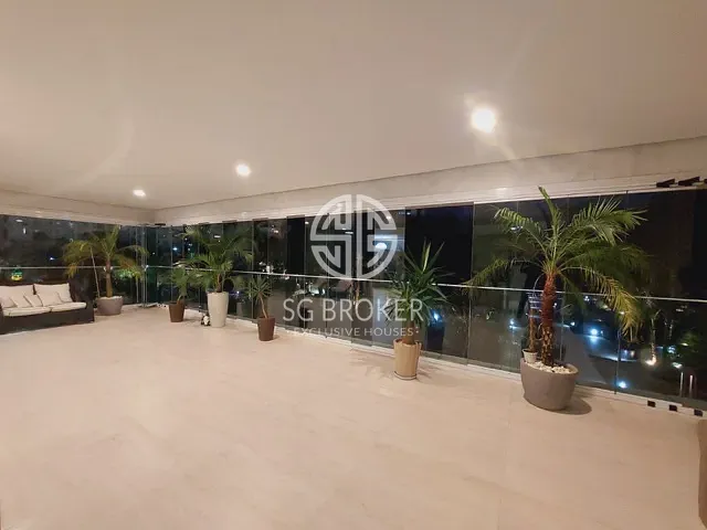 Apartamento com 381m² 4 quartos e 7 banheiros, à venda, no bairro Barra da Tijuca em Rio de Janeiro