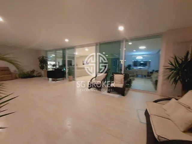 Apartamento com 381m² 4 quartos e 7 banheiros, à venda, no bairro Barra da Tijuca em Rio de Janeiro