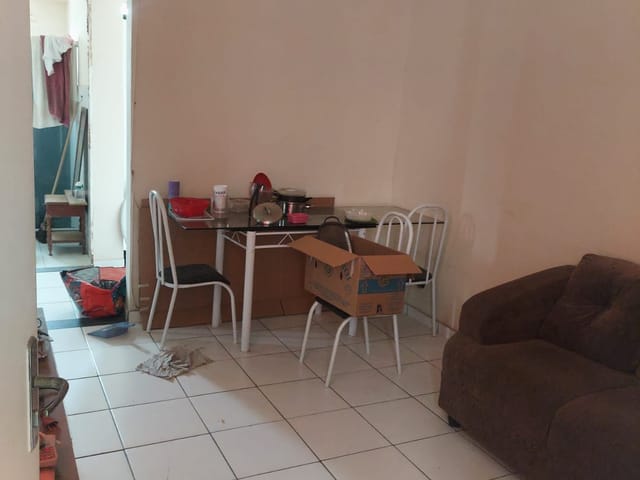 Apartamento com 86m² 2 quartos e 1 banheiro, à venda, no bairro Barracão em São Gonçalo
