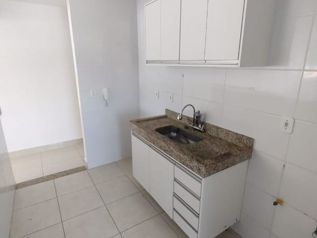 Apartamento com 65m² 2 quartos e 1 banheiro, à venda, no bairro Costazul em Rio das Ostras