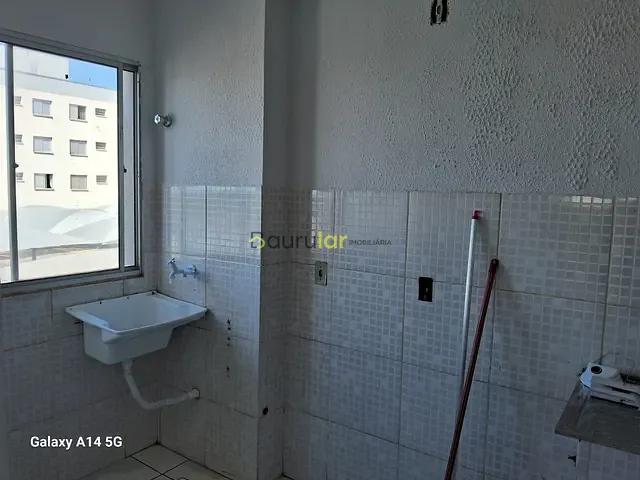 Apartamento 2 quartos e 1 banheiro, à venda, no bairro Loteamento Chácara das Flores em Bauru