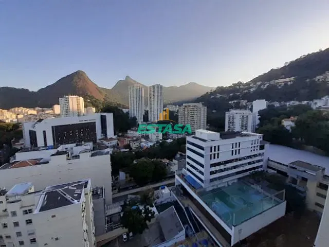 Apartamento 1 quarto e 1 banheiro, para alugar, no bairro Laranjeiras em Rio de Janeiro
