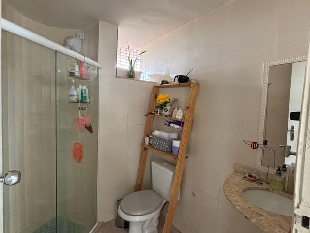 Apartamento com 144m² 3 quartos e 2 banheiros, à venda ou para alugar, no bairro São José em Aracaju