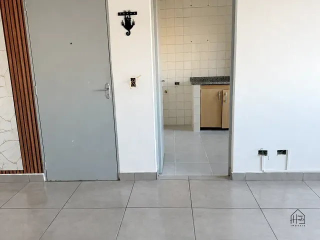Apartamento 2 quartos e 1 banheiro, para alugar, no bairro Jardim Caiapiá em Cotia