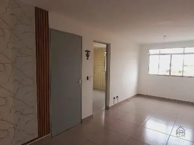 Apartamento 2 quartos e 1 banheiro, para alugar, no bairro Jardim Caiapiá em Cotia