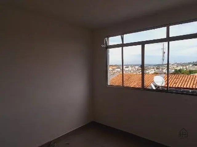 Apartamento 2 quartos e 1 banheiro, para alugar, no bairro Jardim Caiapiá em Cotia