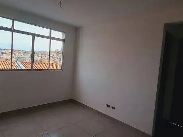 Apartamento 2 quartos e 1 banheiro, para alugar, no bairro Jardim Caiapiá em Cotia