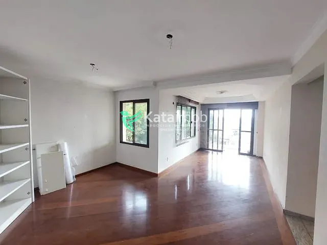 Apartamento 3 quartos e 3 banheiros, à venda, no bairro Mirandópolis em São Paulo