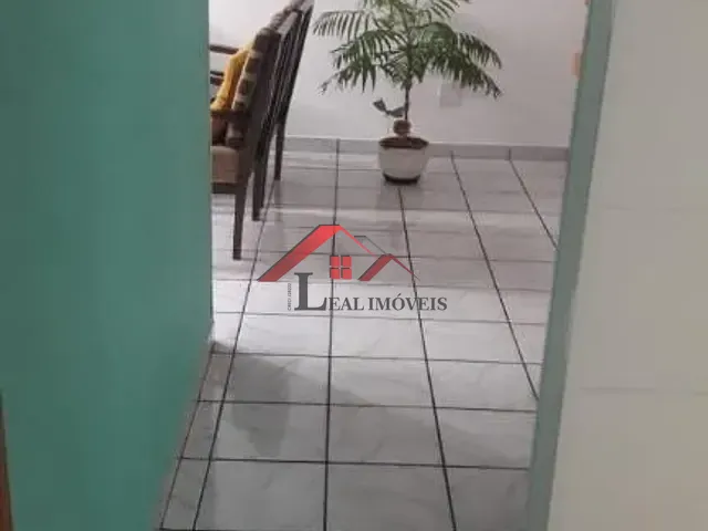 Apartamento 2 quartos e 1 banheiro, à venda, no bairro Vila Tibiriçá em Santo André