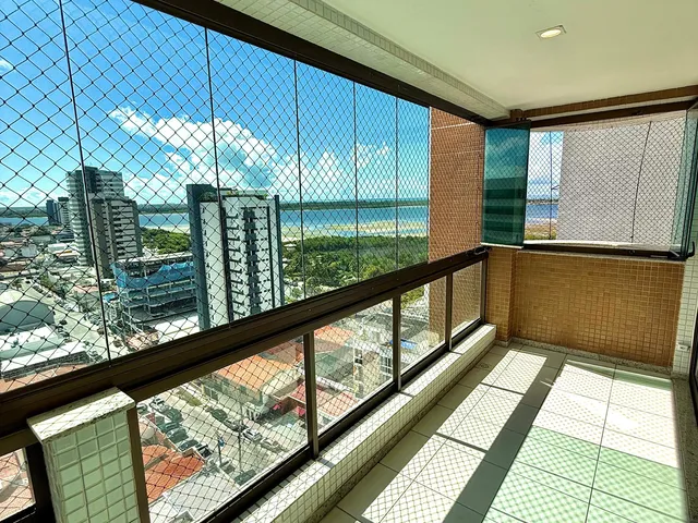 Apartamento 3 quartos e 5 banheiros, à venda, no bairro Treze de Julho em Aracaju