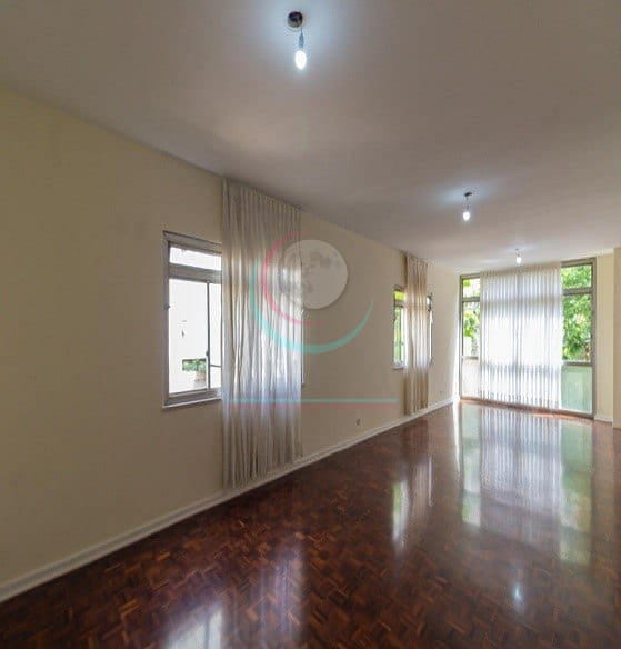 Apartamento, 3 quartos, 216 m² - Foto 1