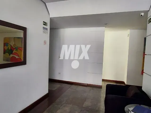 Apartamento 1 quarto e 1 banheiro, à venda, no bairro Moema em São Paulo
