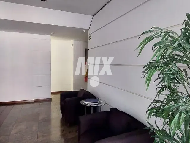 Apartamento 1 quarto e 1 banheiro, à venda, no bairro Moema em São Paulo