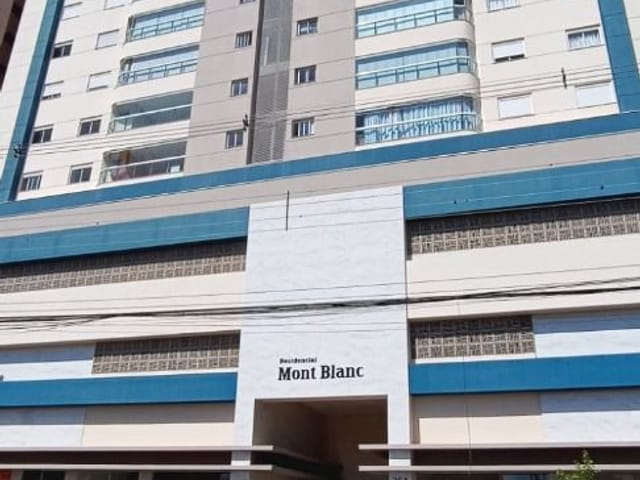 Apartamento com 217m² 2 quartos e 3 banheiros, à venda, no bairro Centro em Rolândia