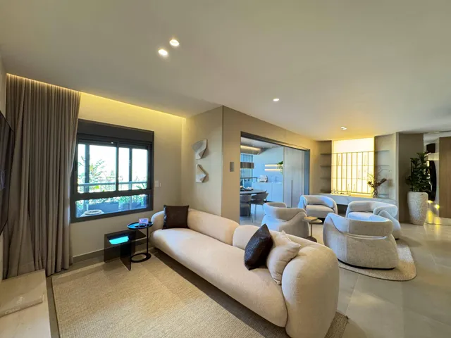 Apartamento com 10m² 2 quartos e 3 banheiros, à venda, no bairro Nova Prochet em Londrina