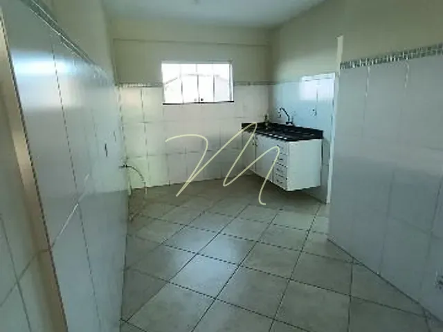 Apartamento 2 quartos e 2 banheiros, para alugar, no bairro São Sebastião em Ilhéus