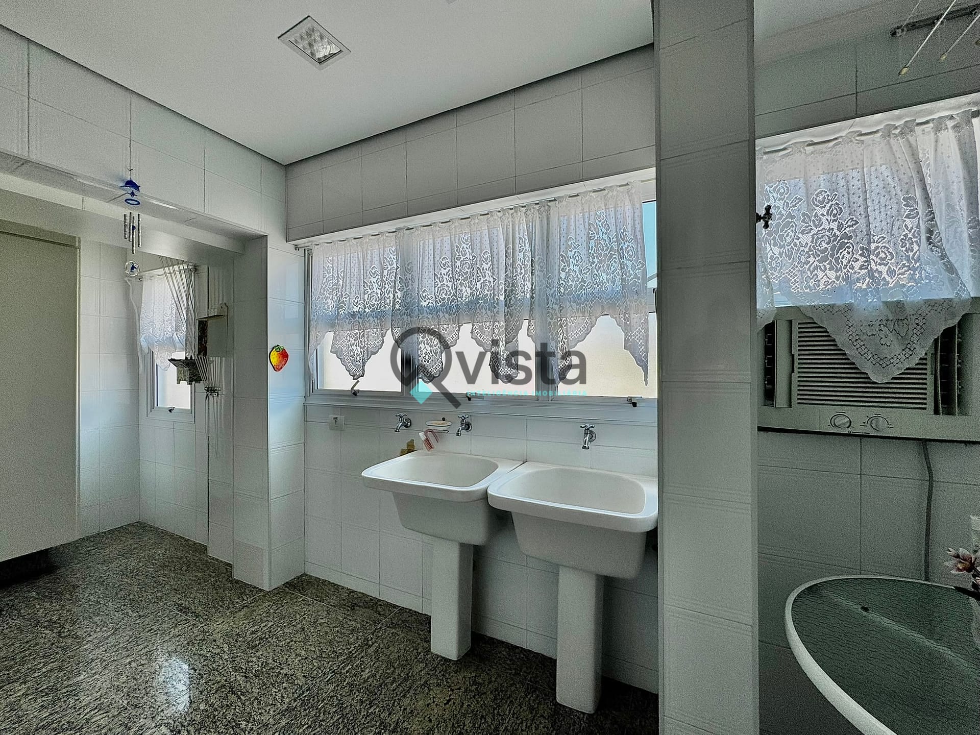 Apartamento à venda com 3 quartos, 122m² - Foto 31