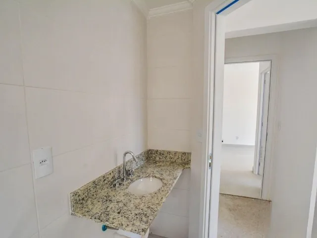 Apartamento 2 quartos e 2 banheiros, à venda, no bairro Parque das Nações em Santo André