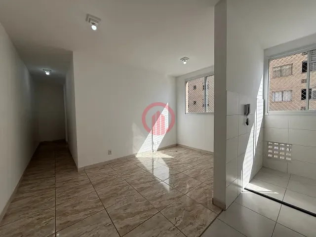 Apartamento 2 quartos e 1 banheiro, para alugar, no bairro Brás em São Paulo