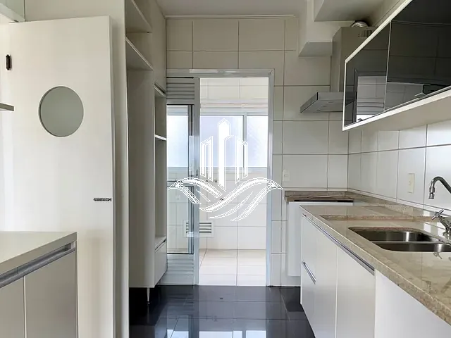 Apartamento com 200m² 3 quartos e 5 banheiros, à venda, no bairro Alto da Boa Vista  em São Paulo