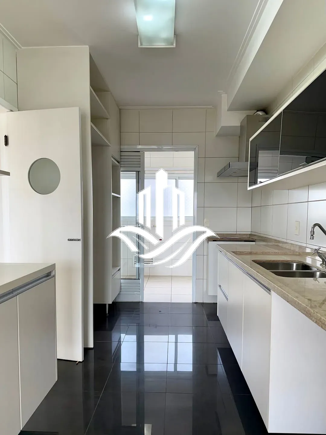 Apartamento, 3 quartos, 148 m² - Foto 2