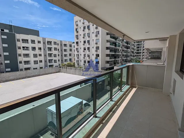 Apartamento com 65m² 2 quartos e 2 banheiros, à venda, no bairro Recreio dos Bandeirantes em Rio de Janeiro