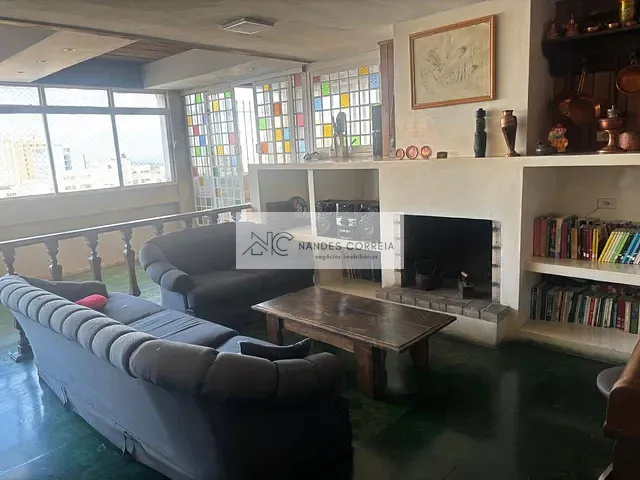 Apartamento 4 quartos e 4 banheiros, à venda, no bairro Centro em Londrina