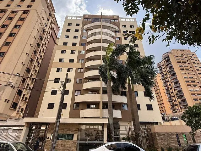 Apartamento com 360m² 4 quartos e 4 banheiros, à venda, no bairro Centro em Londrina