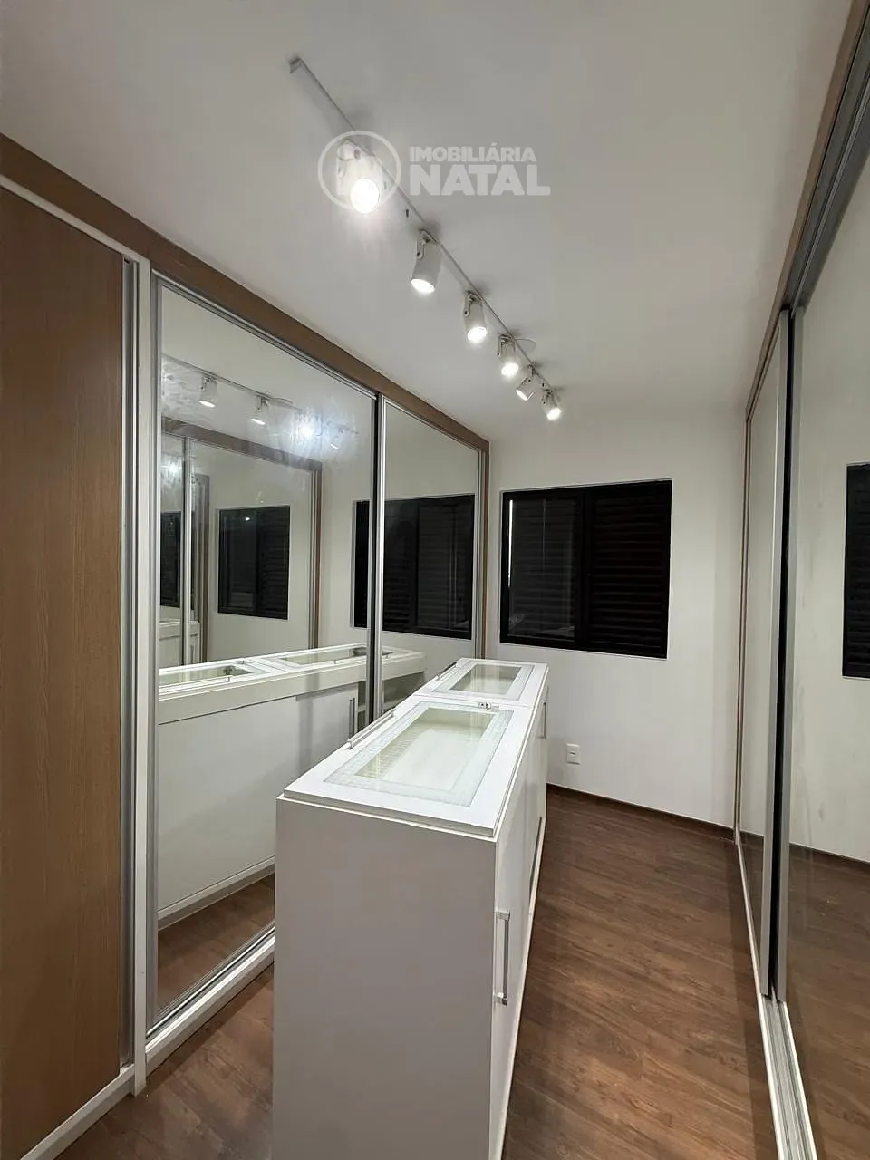 Apartamento, 4 quartos, 202 m² - Foto 11