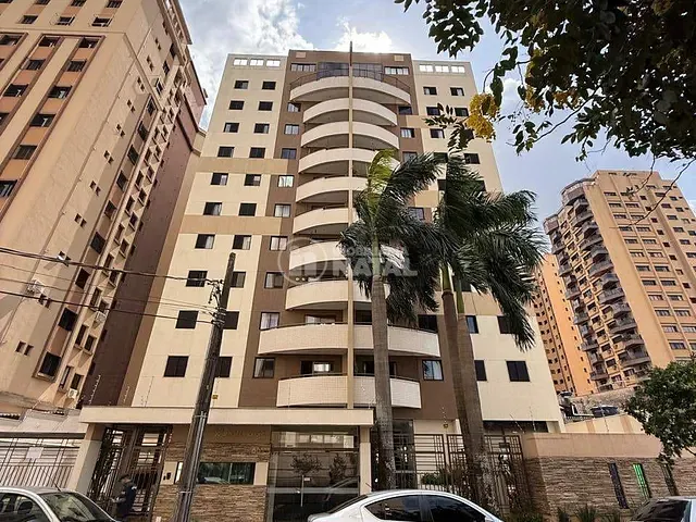 Apartamento com 360m² 4 quartos e 4 banheiros, à venda, no bairro Centro em Londrina