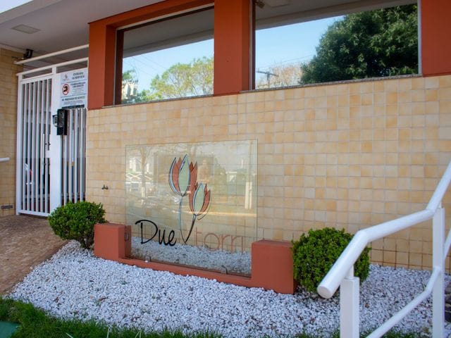 Foto do Apartamento - Ed. Due Torri - Apartamento com 2 dormitórios disponível para locação por R$ 1.750,00 - Gleba Fazenda Palhano - Londrina/PR | Premier Imóveis