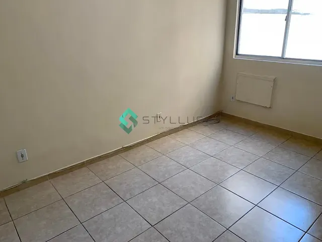 Apartamento 1 quarto e 1 banheiro, para alugar, no bairro Centro em Rio de Janeiro