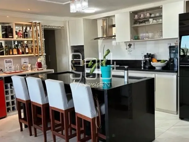 Apartamento 2 quartos e 2 banheiros, à venda, no bairro Ponta Negra em Natal
