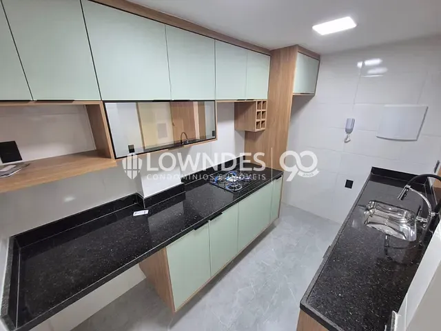 Apartamento 1 quarto e 1 banheiro, à venda, no bairro Urca em Rio de Janeiro