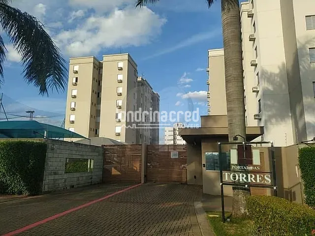 Apartamento com 65m² 3 quartos e 1 banheiro, à venda, no bairro Conjunto Habitacional Santiago II em Londrina