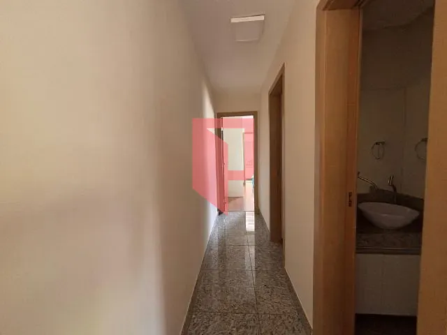 Apartamento com 55m² 2 quartos e 2 banheiros, para alugar, no bairro Santo Antônio em Belo Horizonte