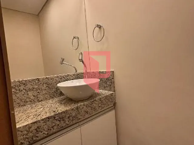 Apartamento com 55m² 2 quartos e 2 banheiros, para alugar, no bairro Santo Antônio em Belo Horizonte