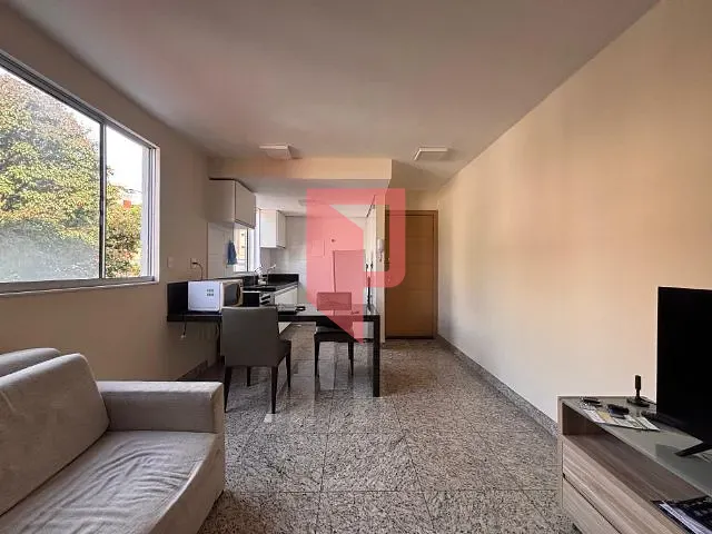 Apartamento com 55m² 2 quartos e 2 banheiros, para alugar, no bairro Santo Antônio em Belo Horizonte