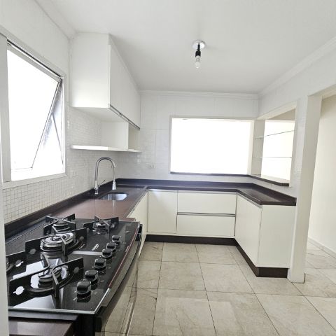 Apartamento com 68m² 2 quartos e 2 banheiros, para alugar, no bairro Vila Olímpia em São Paulo