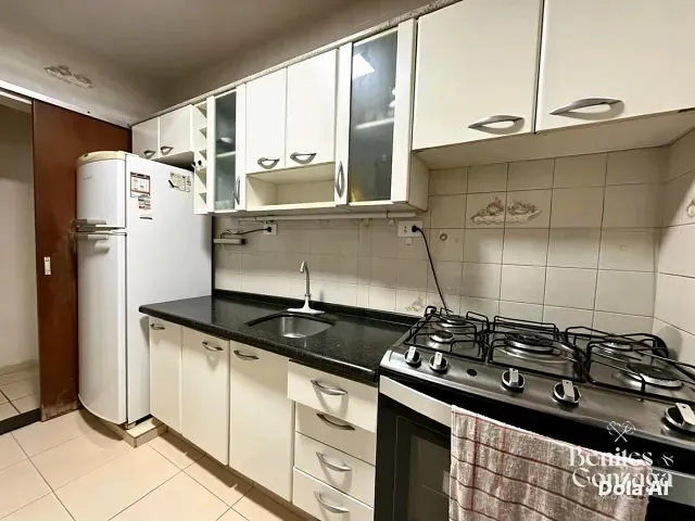 Apartamento 3 quartos e 2 banheiros, à venda, no bairro Vila Marumby em Maringá